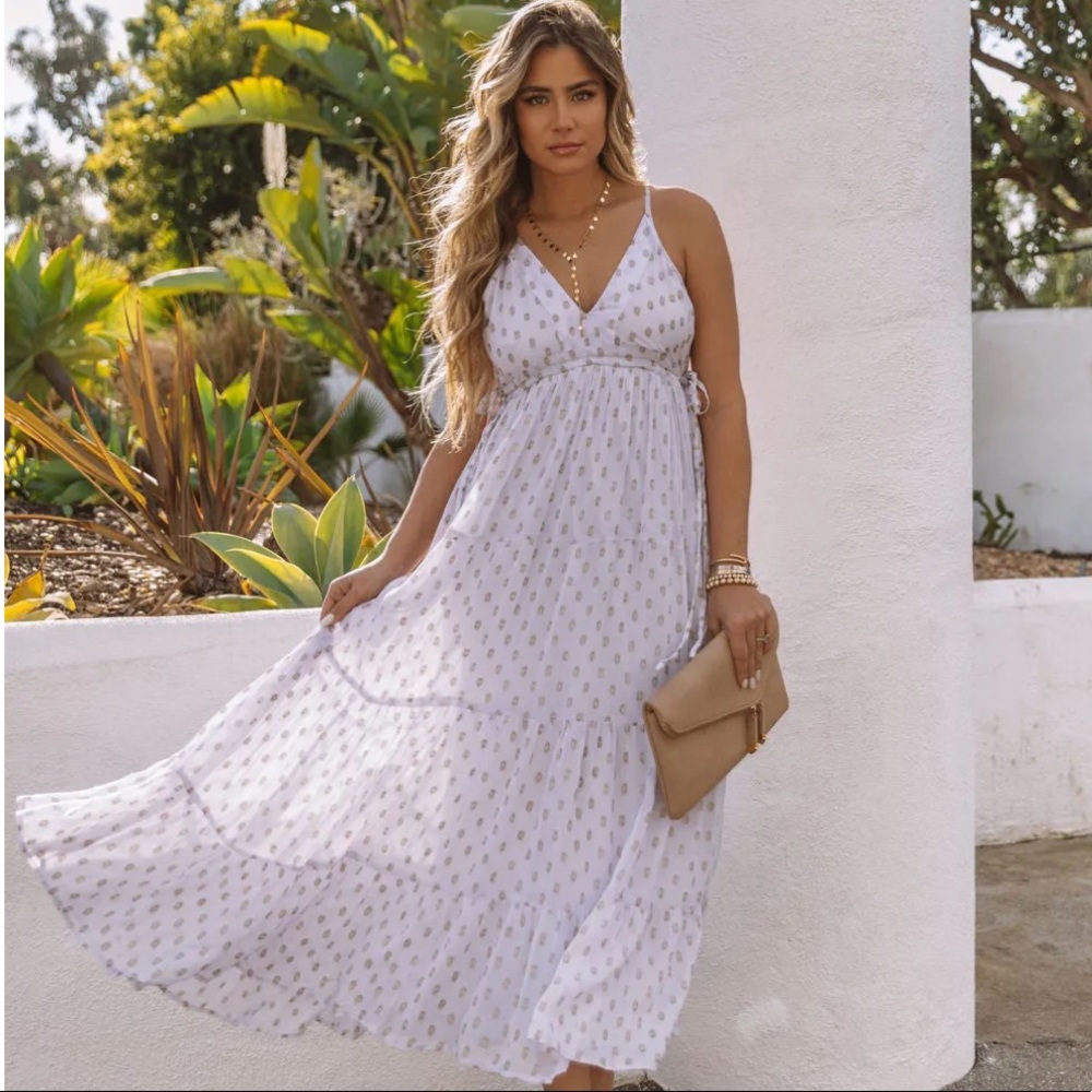 VICI | NEW Adjustable Metallic Detailed Maxi Dress